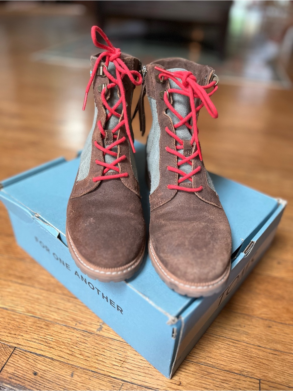 TOMS Nolita Brown Suede Ankle Boots with Red Laces. Women’s size 7.